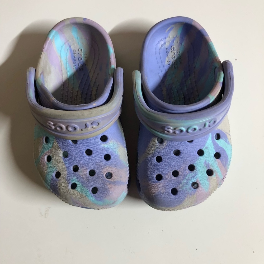 Crocs Unisex Classic Marbled Clog Girl’s Size 6
